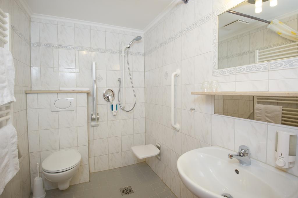 Hotel Pockinger Hof Pocking  Bagian luar foto