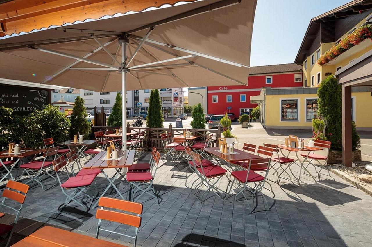 Hotel Pockinger Hof Pocking  Bagian luar foto